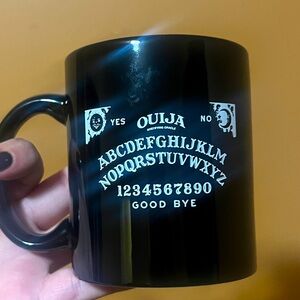 Ouija board cup 🖤